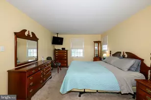 410 E Mayfield Cir, Bethlehem, PA 18020 - Photo 13