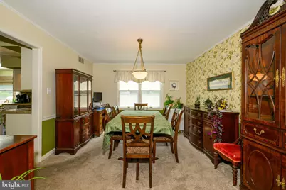 410 E Mayfield Circle, Bethlehem, PA 18020 - Photo 9