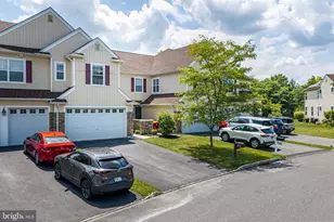 889 Iron Ln, Easton, PA 18040 - Photo 5