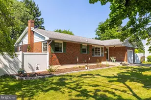 3076 Westminster Rd, Bethlehem, PA 18017 - Photo 3