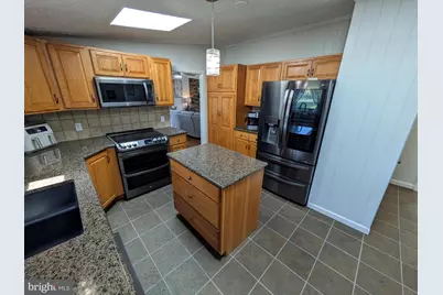 317 S Hokendauqua Drive, Northampton, PA 18067 - Photo 5