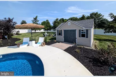 317 S Hokendauqua Drive, Northampton, PA 18067 - Photo 35