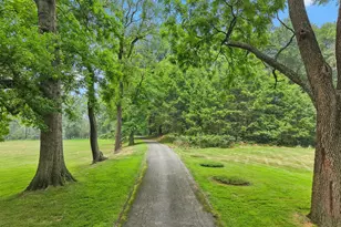 1657 Linden Oaks Ln, Bethlehem, PA 18015 - Photo 35
