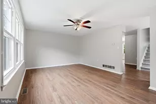 236 Vista Dr, Easton, PA 18042 - Photo 7