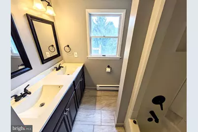 8612 Beatrice Lane, Bath, PA 18014 - Photo 19