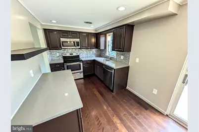 8612 Beatrice Lane, Bath, PA 18014 - Photo 11