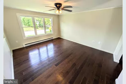 8612 Beatrice Lane, Bath, PA 18014 - Photo 9