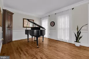2475 Woodland Hills Ct, Hellertown, PA 18055 - Photo 3