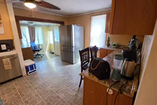 141 N 4th St, Bangor, PA 18013 - Photo 5