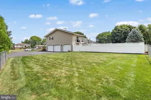 541 Mountain View Rd, Nazareth, PA 18064 - Photo 31