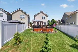 2214 Huntington Ln, Easton, PA 18040 - Photo 31