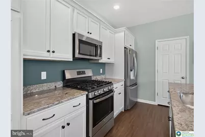 2214 Huntington Lane, Easton, PA 18040 - Photo 11