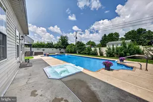 4003 Redwood Dr, Bethlehem, PA 18020 - Photo 63