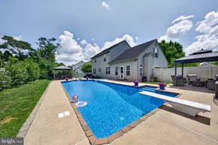 4003 Redwood Dr, Bethlehem, PA 18020 - Photo 59