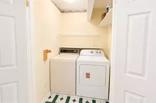 32 W Sylvan Dr, Northampton, PA 18067 - Photo 11