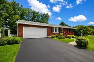 32 W Sylvan Dr, Northampton, PA 18067 - Photo 3