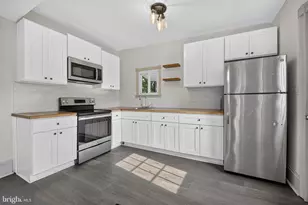 1319 Northampton St, Easton, PA 18042 - Photo 3