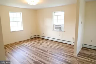 3963 Washington St, Bethlehem, PA 18020 - Photo 5