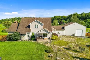 830 Gideons Ct, Bath, PA 18014 - Photo 49