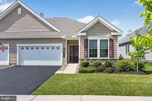 3880 Victors Way, Easton, PA 18045 - Photo 1
