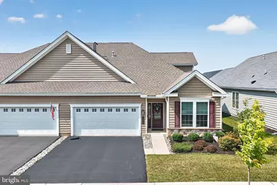 3880 Victors Way, Easton, PA 18045 - Photo 3