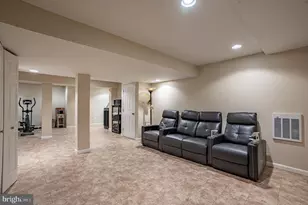 2295 Leigh Dr, Easton, PA 18040 - Photo 63