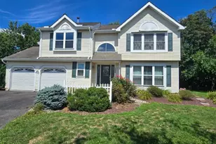 5280 Vermont Dr, Easton, PA 18045 - Photo 1