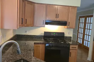 5280 Vermont Dr, Easton, PA 18045 - Photo 5