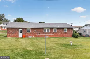 1130 Westbury Dr, Bethlehem, PA 18017 - Photo 33