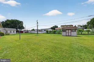 1130 Westbury Dr, Bethlehem, PA 18017 - Photo 19