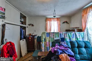 726 Garibaldi Ave, Bangor, PA 18013 - Photo 29