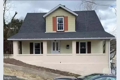 806 Carlton Avenue, Bethlehem, PA 18015 - Photo 1