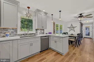 136 Grouse Dr, Bath, PA 18014 - Photo 17