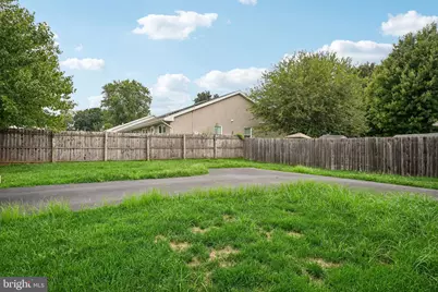 111 E Kleinhans Street, Easton, PA 18042 - Photo 5