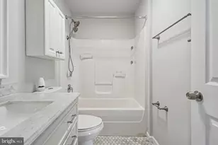 111 E Kleinhans St, Easton, PA 18042 - Photo 21