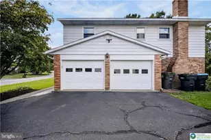 1160 Brentwood Ave, Bethlehem, PA 18017 - Photo 5