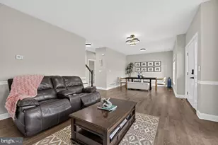 4343 Saratoga Dr, Bethlehem, PA 18020 - Photo 9