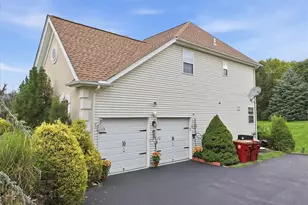 18 Creek Ct, Easton, PA 18040 - Photo 73