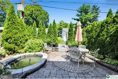 131 E Wall Street, Bethlehem, PA 18018 - Photo 37