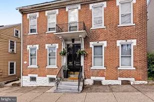 917 Main St, Bethlehem, PA 18018 - Photo 1