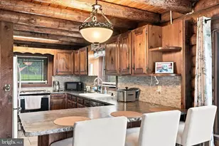 435 Sunset Dr, Bangor, PA 18013 - Photo 29