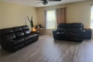 708 Bach Ct, Freemansburg, PA 18017 - Photo 7