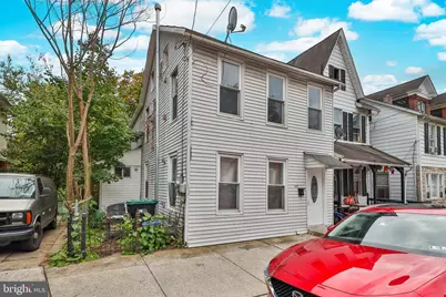 427 Pawnee Street, Bethlehem, PA 18015 - Photo 1