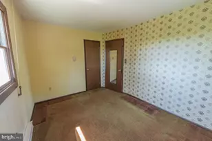 1 Babbling Brook Rd, Easton, PA 18045 - Photo 15