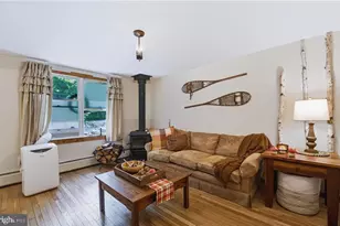 960 Browntown Rd, Nazareth, PA 18064 - Photo 5