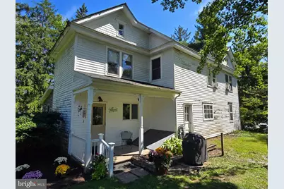 105 Browns Drive, Easton, PA 18042 - Photo 1