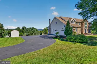 630 Clearfield Rd, Nazareth, PA 18064 - Photo 5