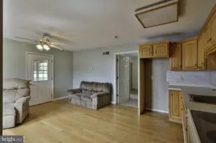 829 Georgetown Rd, Nazareth, PA 18064 - Photo 35