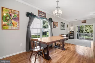 1537 Crest Park Ct, Bethlehem, PA 18015 - Photo 5
