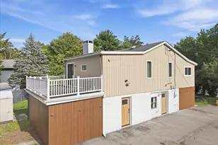 136 E West St, Wind Gap, PA 18091 - Photo 5